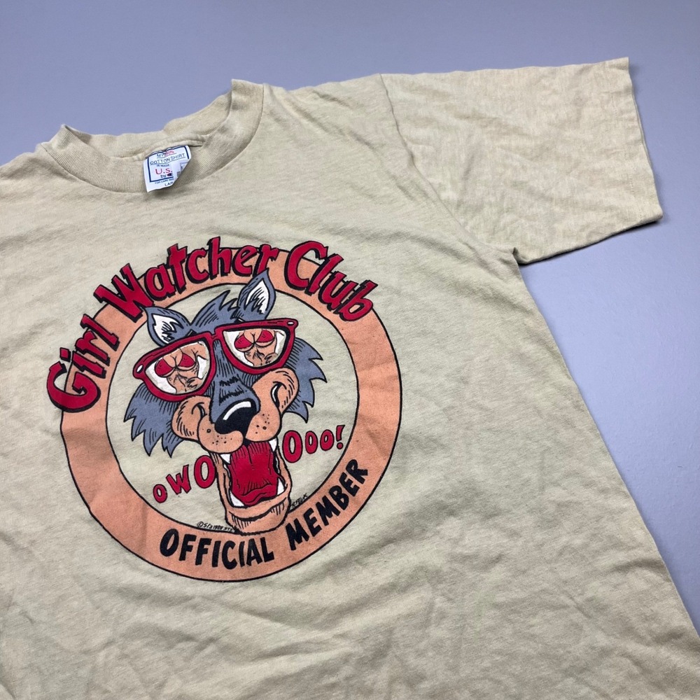 Champion Graphic Tee Mens Large Tan Vintage 1988 Girl Watcher Club Wolf USA Made